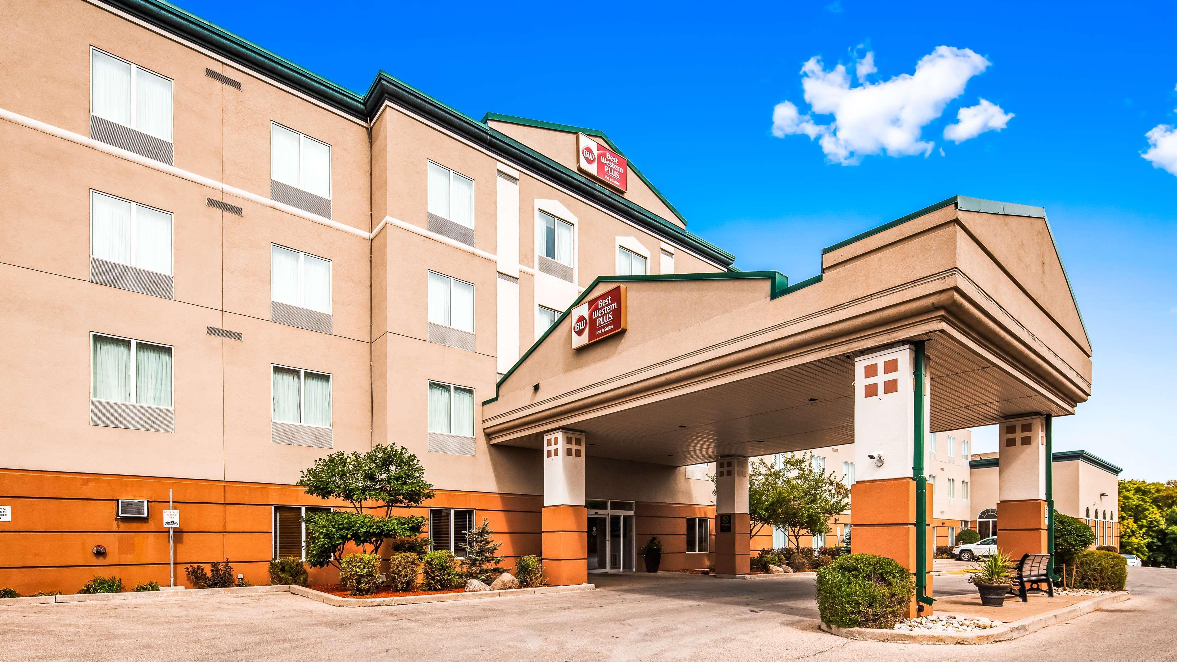 Best Western Plus Pembina Inn & Suites Winnipeg Exterior foto